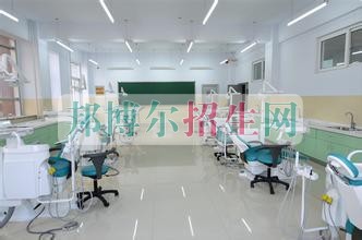 中?？谇会t(yī)學(xué)怎么考大專