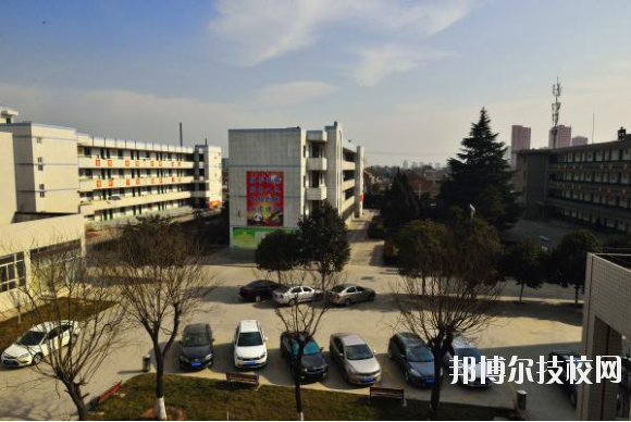 武功縣職業(yè)教育中心2020年報名條件、招生要求、招生對象