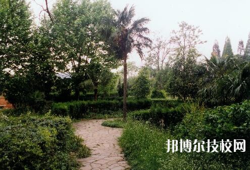 貴州林業(yè)學(xué)校2020年報(bào)名條件、招生要求、招生對(duì)象