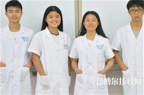 成都成醫(yī)一附院護(hù)士學(xué)校2020年報(bào)名條件、招生要求、招生對象