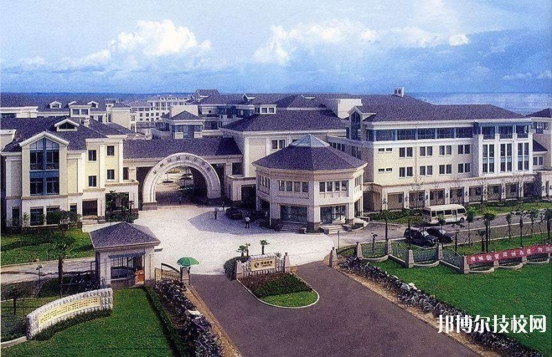 成都市育華職業(yè)學(xué)校2020年報名條件、招生要求、招生對象