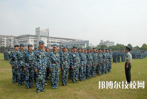 四川機(jī)電高級(jí)技術(shù)學(xué)校2020年報(bào)名條件、招生要求、招生對(duì)象