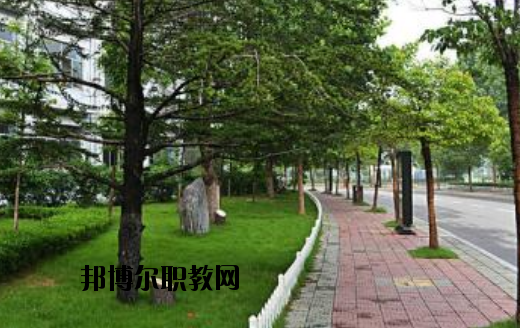 馬關(guān)縣民族職業(yè)高級中學(xué)怎么樣、好不好