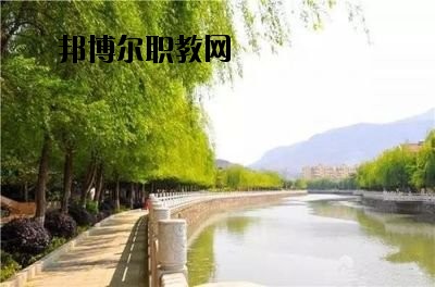 華坪縣職業(yè)高級中學2020年報名條件、招生要求、招生對象