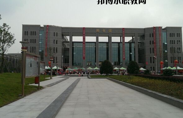 湖北宜昌水利電力學校2020年報名條件、招生要求、招生對象