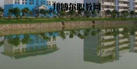 柳州鹿寨職業(yè)教育中心怎么樣、好不好