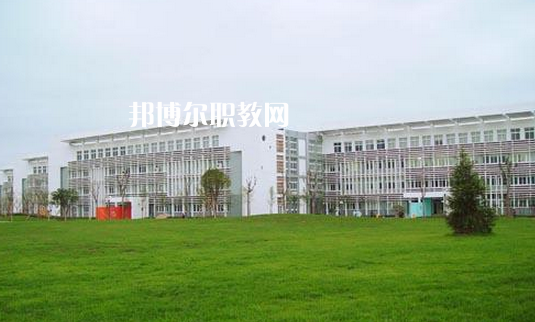 石家莊高級(jí)技工學(xué)校怎么樣、好不好