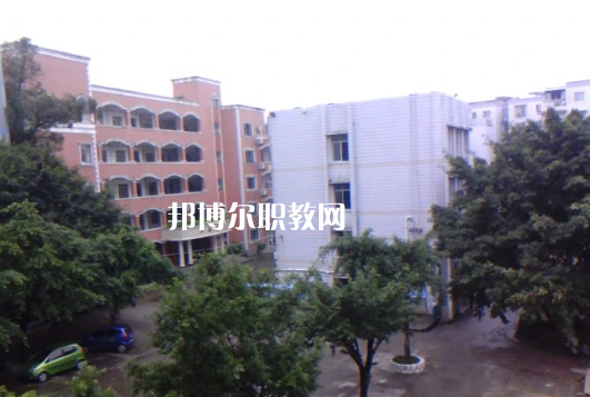 四川省隆昌縣城關(guān)職業(yè)中學(xué)2022年報(bào)名條件、招生要求、招生對象
