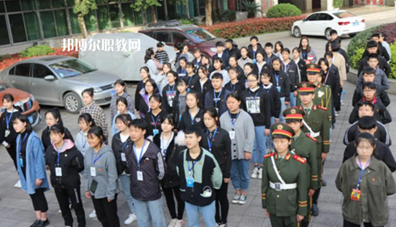 四川省達(dá)州財貿(mào)學(xué)校2022年報名條件、招生要求、招生對象