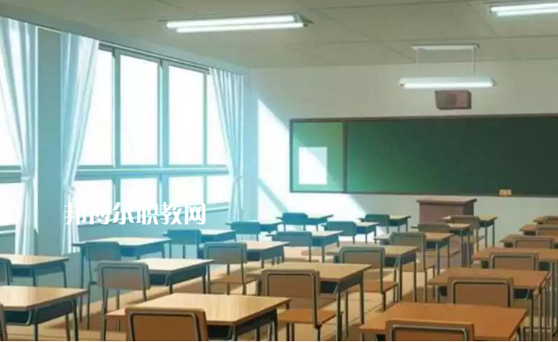 川南職業(yè)技術(shù)學(xué)校2022年報(bào)名條件、招生要求、招生對象