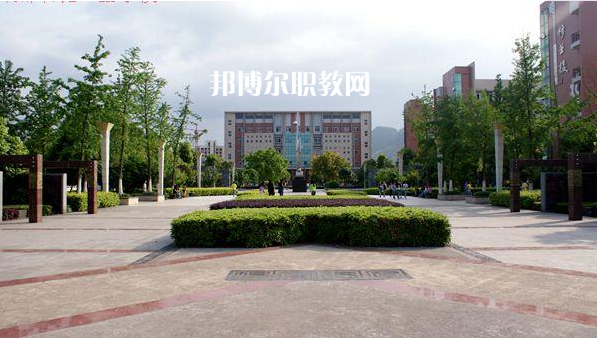 重慶南川隆化職業(yè)中學(xué)校2022年報(bào)名條件、招生要求、招生對(duì)象