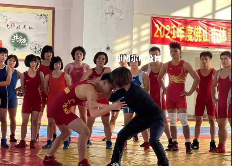 佛山體育運(yùn)動(dòng)學(xué)校2022年學(xué)費(fèi)、收費(fèi)多少