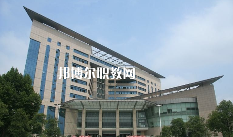 湖北現(xiàn)代技術(shù)學(xué)校2022年怎么樣、好不好