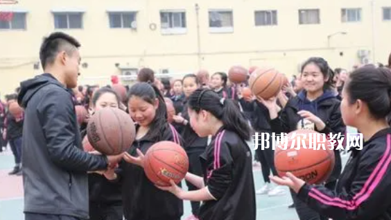 西安市明珠職業(yè)學(xué)校地址在哪里，哪個(gè)地區(qū)，哪個(gè)城市?